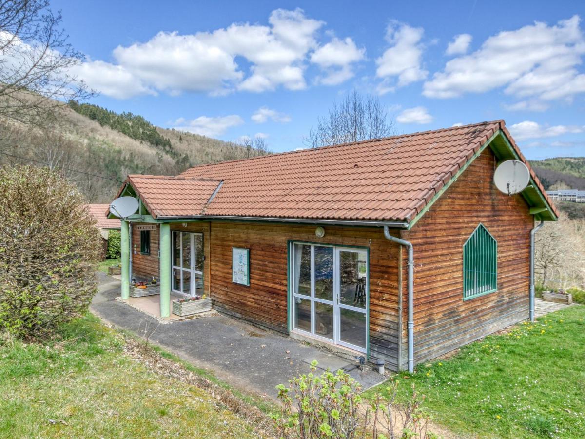 Vacanceole - Les Chalets De La Chazotte Saint-Jacques-dʼAmbur Eksteriør billede