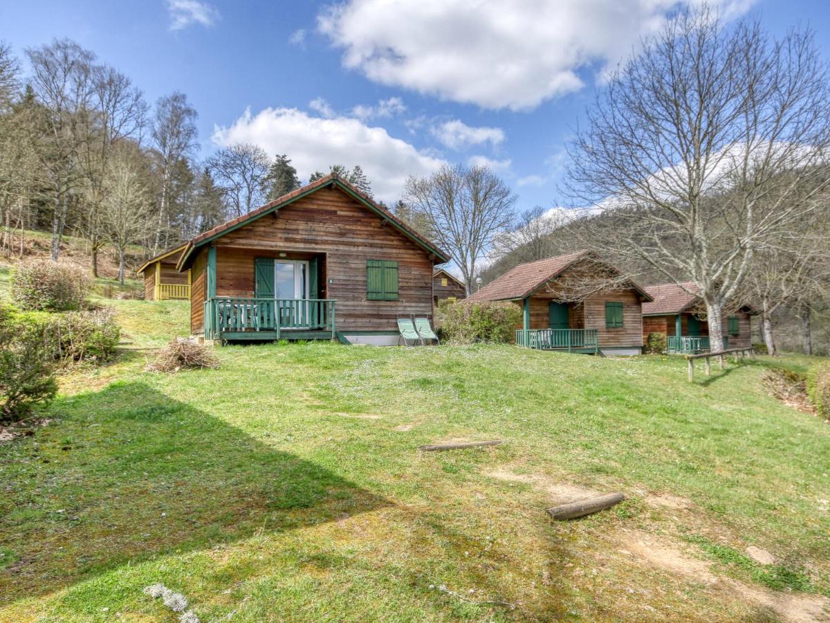 Vacanceole - Les Chalets De La Chazotte Saint-Jacques-dʼAmbur Eksteriør billede