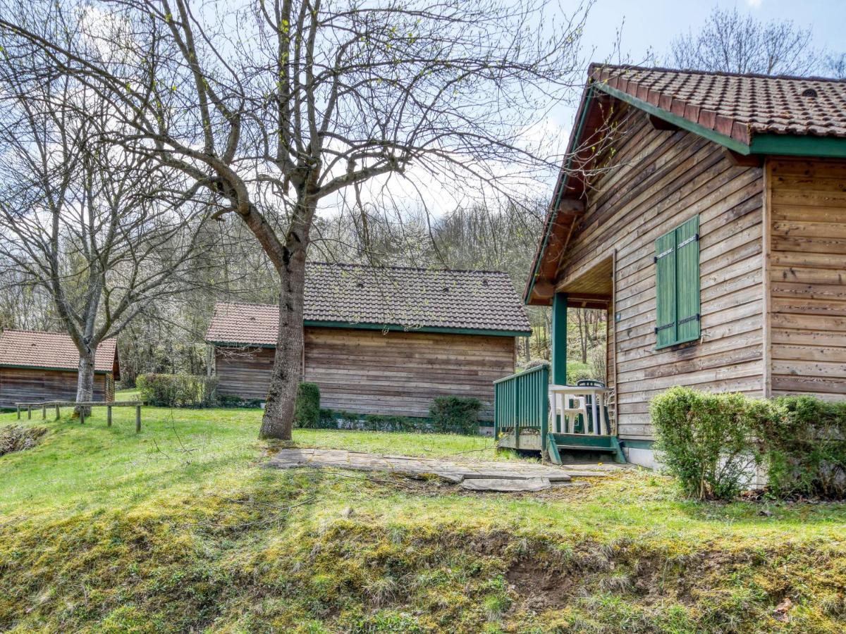 Vacanceole - Les Chalets De La Chazotte Saint-Jacques-dʼAmbur Eksteriør billede