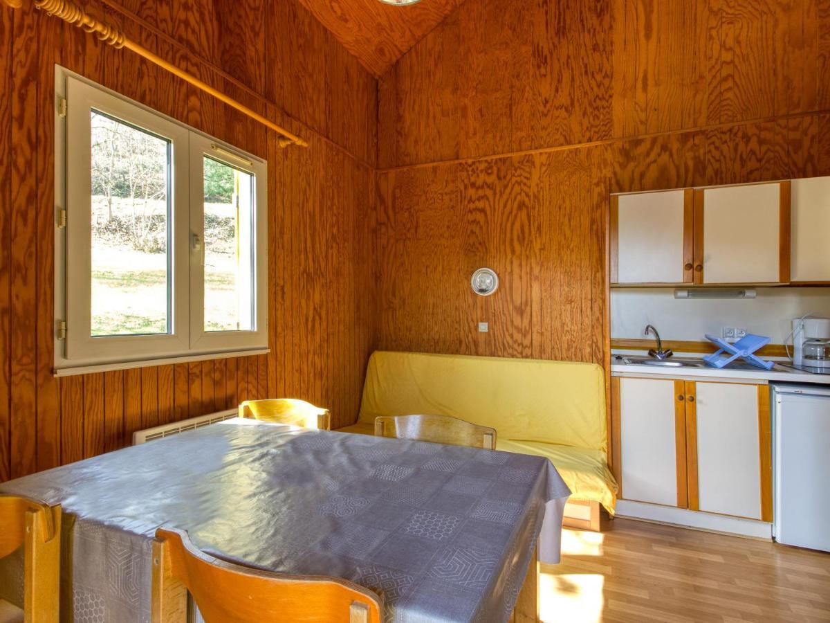 Vacanceole - Les Chalets De La Chazotte Saint-Jacques-dʼAmbur Eksteriør billede